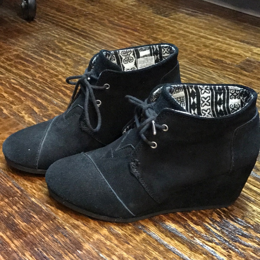 TOMS Black Suede Wedges Booties